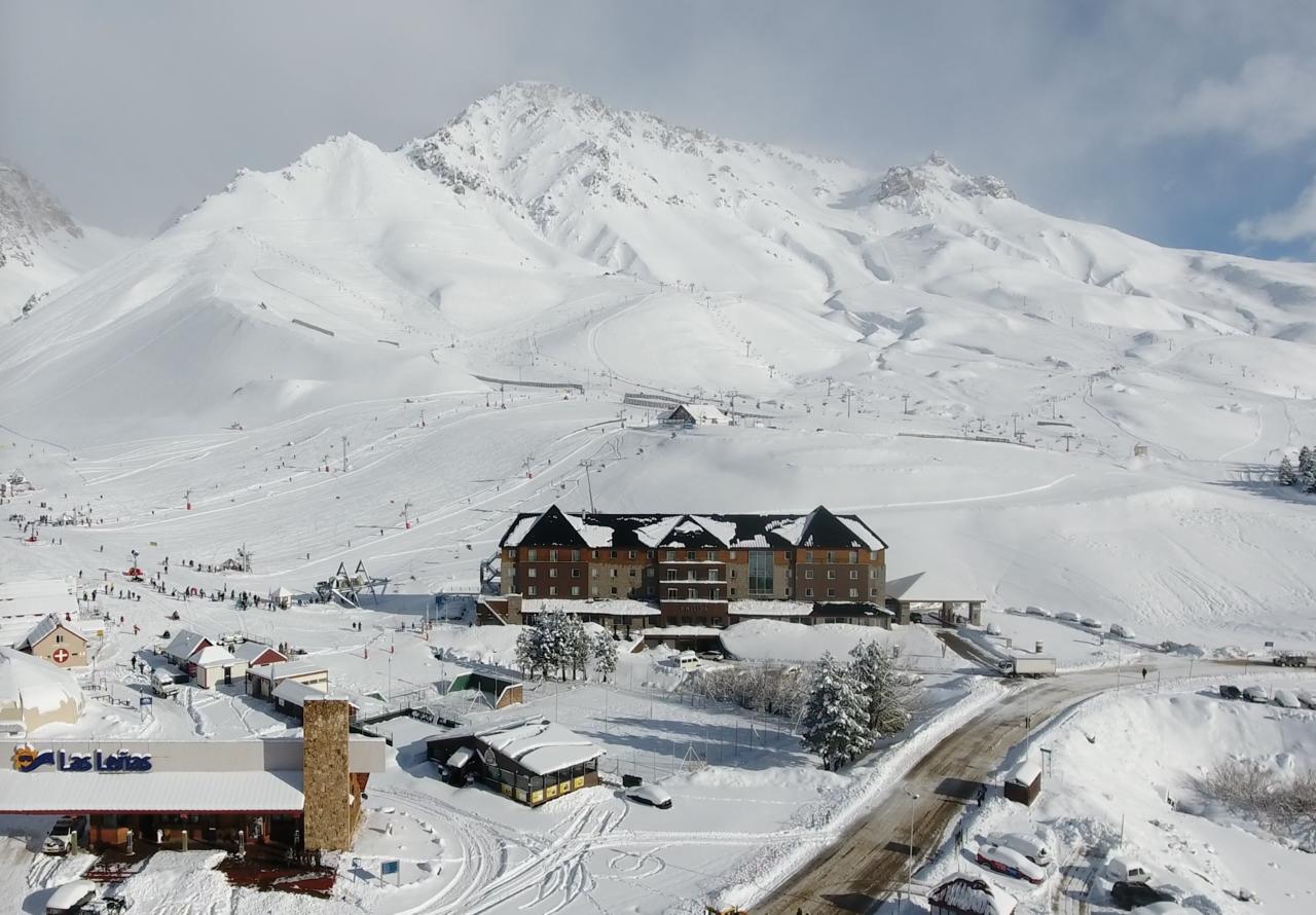Virgo Hotel & Spa Las Lenas Eksteriør bilde